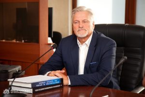 Public lecture by Professor Petr Panukhin from MARKHI given at Vernadsky CFU