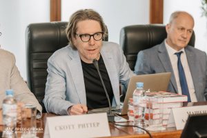 American military expert Scott Ritter hosted at Vernadsky CFU