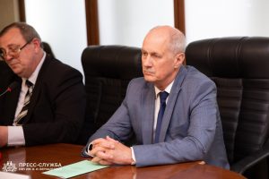 Vernadsky CFU hosts international round table to mark 95th birth anniversary of Ernesto Che Guevara