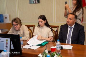 Vernadsky CFU hosts international round table to mark 95th birth anniversary of Ernesto Che Guevara