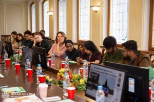 Vernadsky CFU hosts international round table to mark 95th birth anniversary of Ernesto Che Guevara