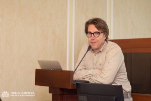 Vernadsky CFU hosts international round table to mark 95th birth anniversary of Ernesto Che Guevara