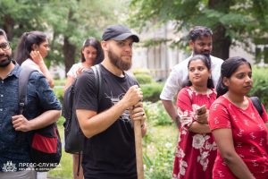 International graduates plant tree on Vernadsky CFU’s Medical Academy campus