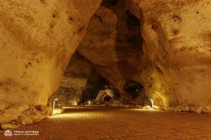 Enjoy Tavrida Cave from home: virtual tour created by Vernadsky CFU student